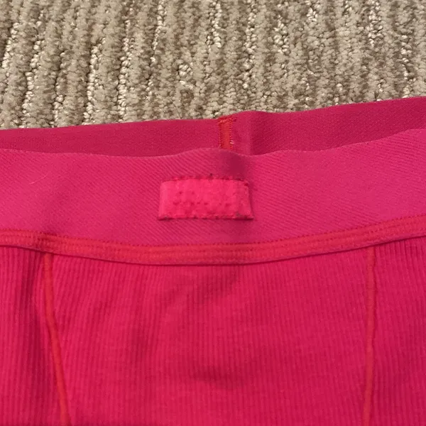 Skims pink pajama bottoms - Image 3