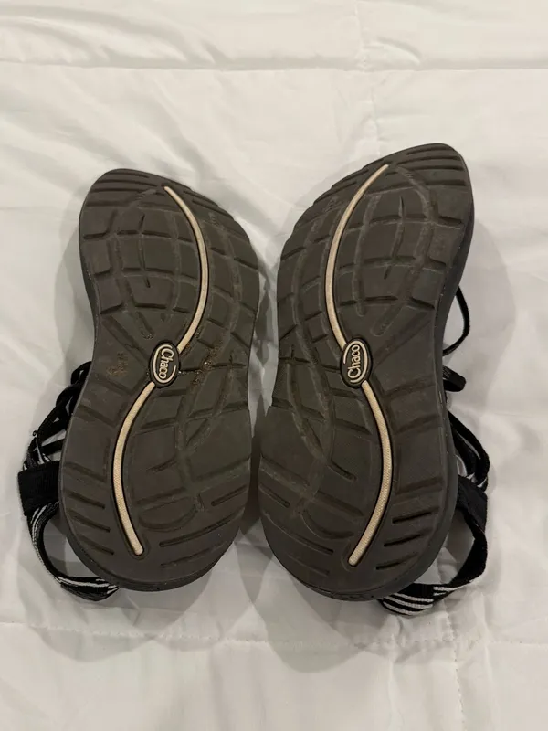 Chacos ZX3 Classic Sandals Women's Size 9 Scatter Black White Strappy Hiking - Image 3