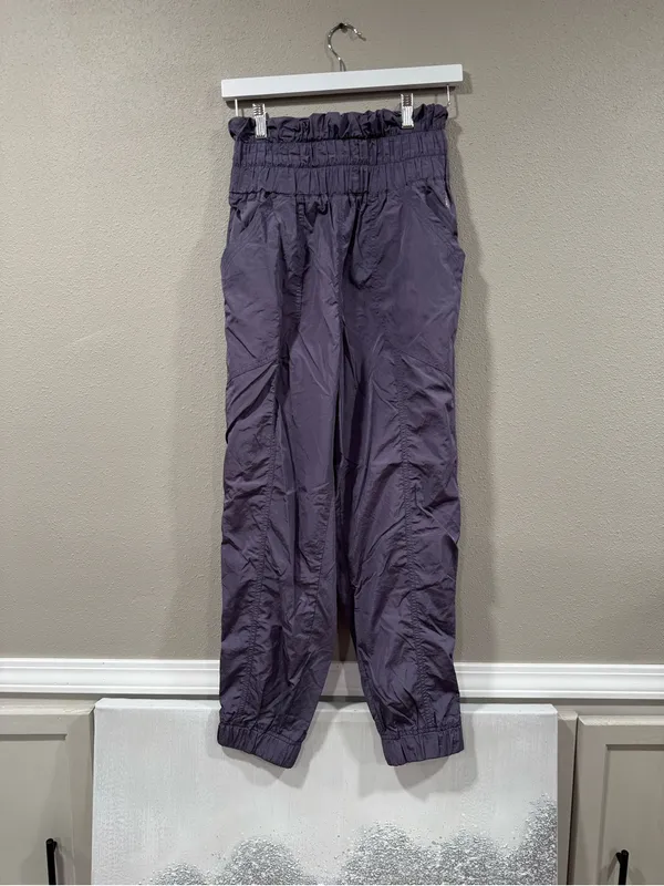 Free People The Way Home Jogger in Purple - Image 2