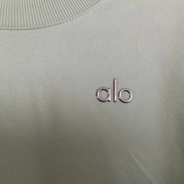 Alo Yoga Accolade Crew Neck Pullover Spearmint S - Image 3