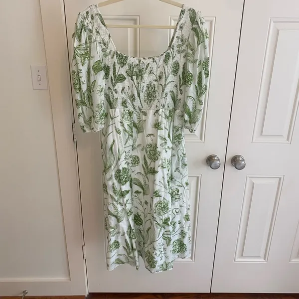 Green Botanical Print Puff Sleeve Midi Dress - Image 2