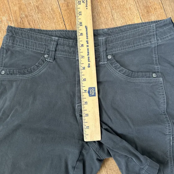 Kuhl Womens Charcoal Grey Cargo Hiking Shorts Size 6 Contrast Stitching - Image 8