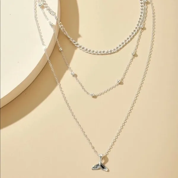3/$30 🤍 Multi Layered Charm Necklace Silver - Image 6