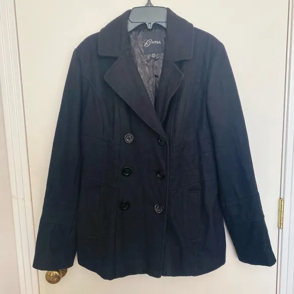 Guess medium black pea coat  with side pockets - Image 10