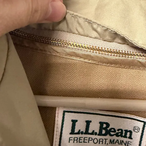 Vintage LL Bean Trench Coat Womens Medium Tan Khaki Belted Zip Out Liner USA - Image 5