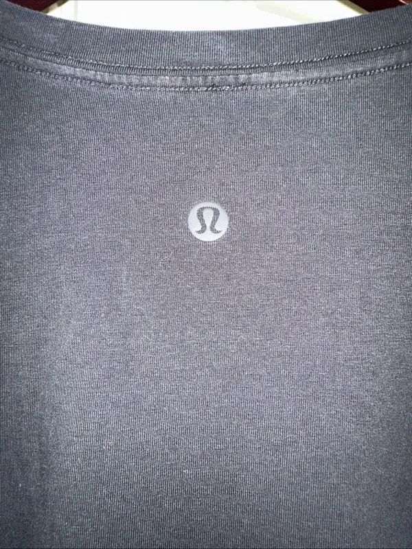 Lululemon Love Long Sleeve Soft Shirt Size 4 - Image 6