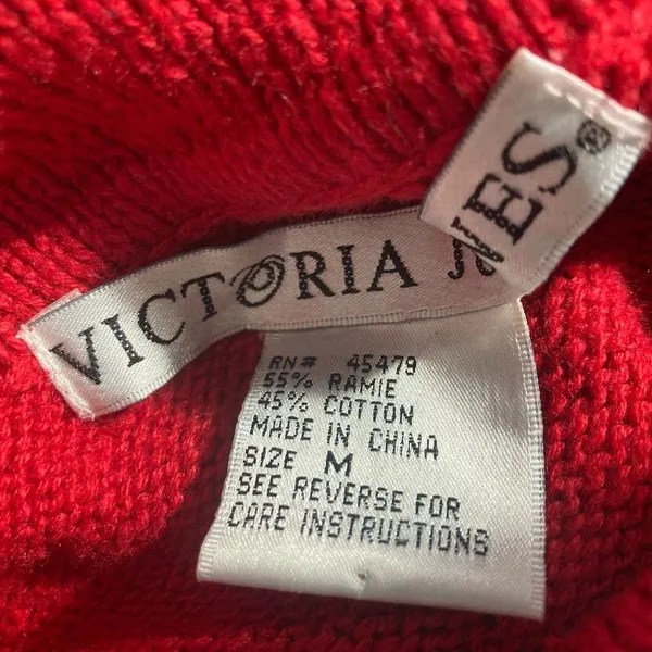 Sweater Size M - Image 2