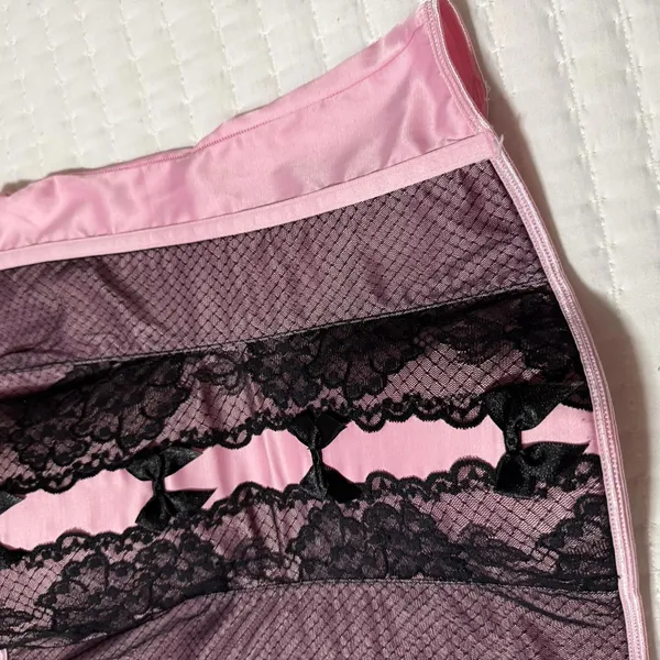 Victoria’s Secret Corset Style Tank Top Sz M Medium Pink With Black Lace - Image 6