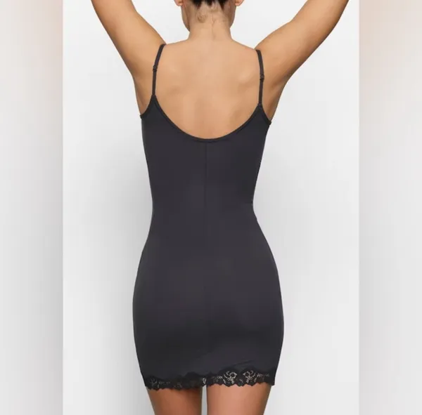 SKIMS Fits Everybody Lace Dress XL - Image 14