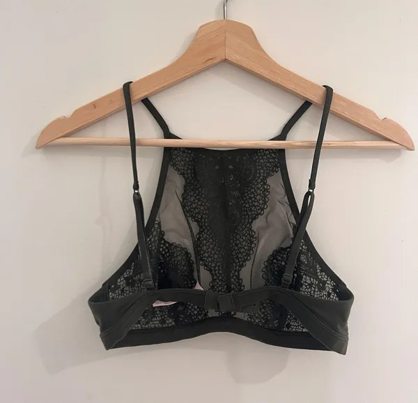 Victoria's Secret Green Lace Bralette Top - Image 2