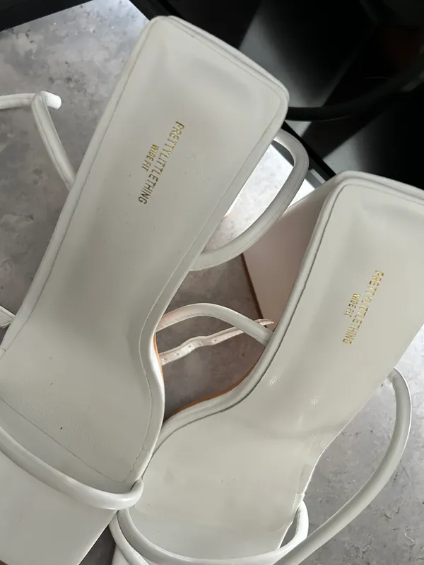 White Heels - Image 2