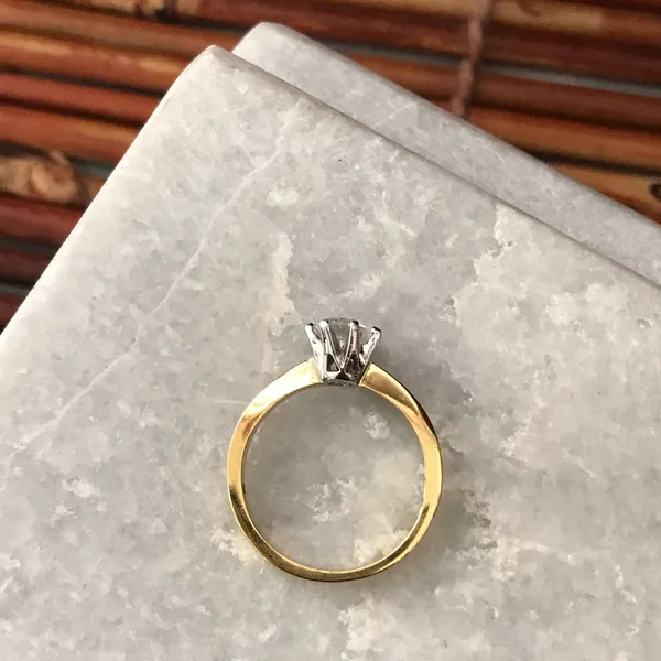 Avon Gold Plated Brilliant Solitaire Ring Size 8 - Image 5