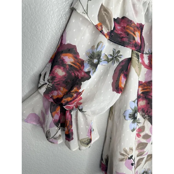 White House Black Market Blouse Womens Medium White Floral Ruffle Off Shoulder - Image 2