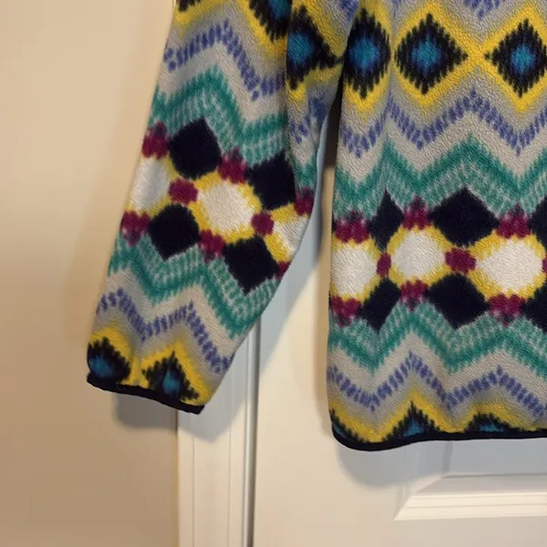 Patagonia Women's Lightweight Synchilla® Snap-T Pullover Aztec Print - Image 4