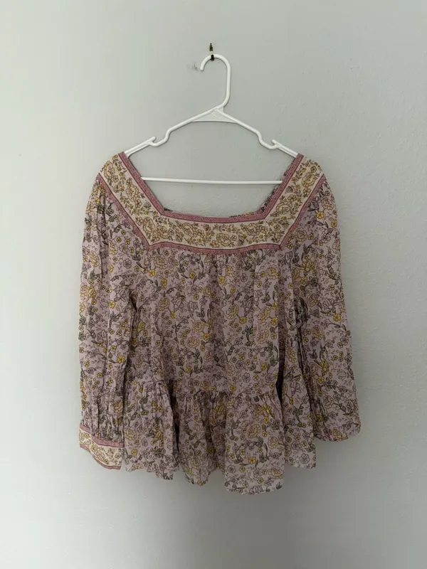 American Eagle Floral Lavender Peasant Top Lilac Yellow - Image 2