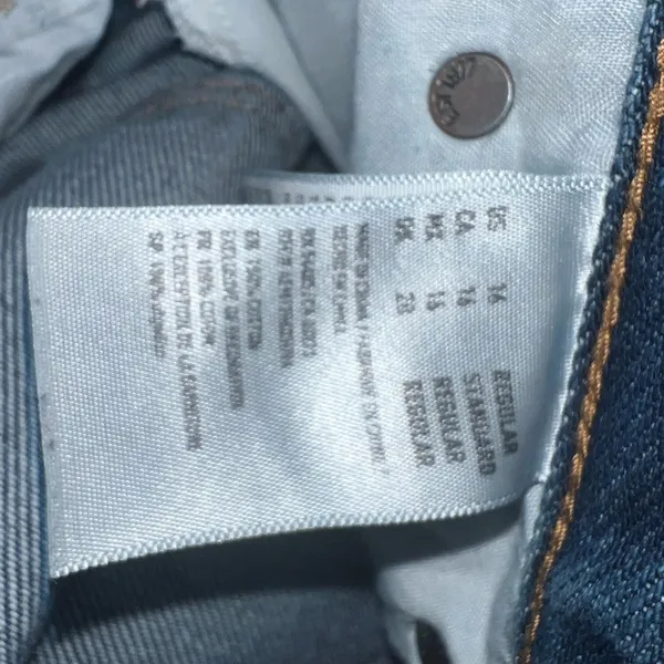 American Eagle Hi-Rise Girlfriend Distressed Jeans size 16 - Image 7