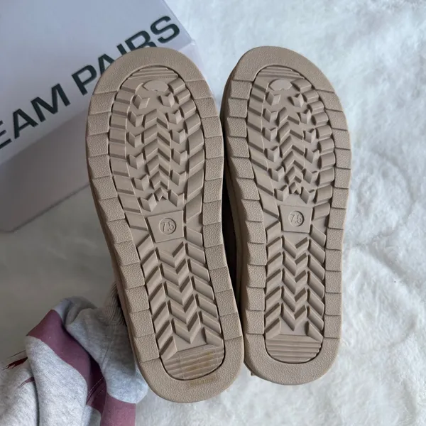 Dream Paris Fuzzy Slip-On Sand Size 7.5 NEW IN BOX - Image 8