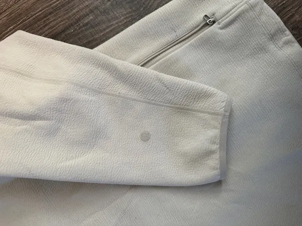 Lululemon Textured Pullover - Image 3