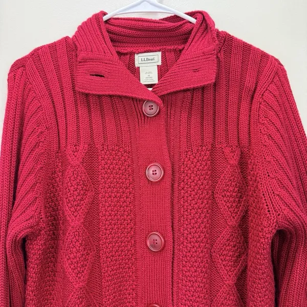 LL Bean Red Cable Knit Wool Blend Collar Button Up Cardigan Sweater MEDIUM - Image 3