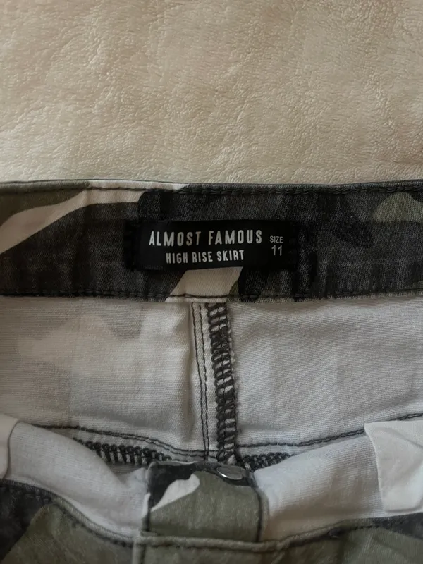 skirt Size 10 - Image 2