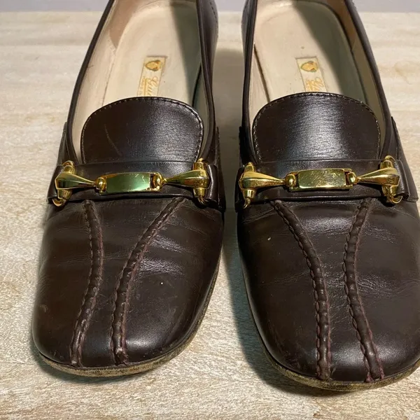 Vintage Gucci 70’s brown leather loafers w/ block heel. Size 35.5. Gold accent - Image 6