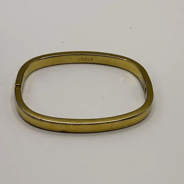 Monet Hinged Bangle Bracelet Slim Stackable Gold Tone Estate‎ - Image 3