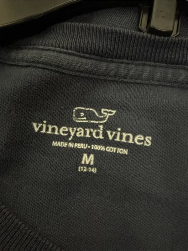 VINEYARD VINES Whale Logo Tee M 16” p2p Navy EUC - Image 3