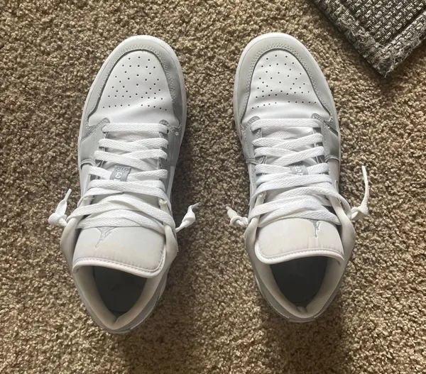 Air Jordan 1 Low - Image 4