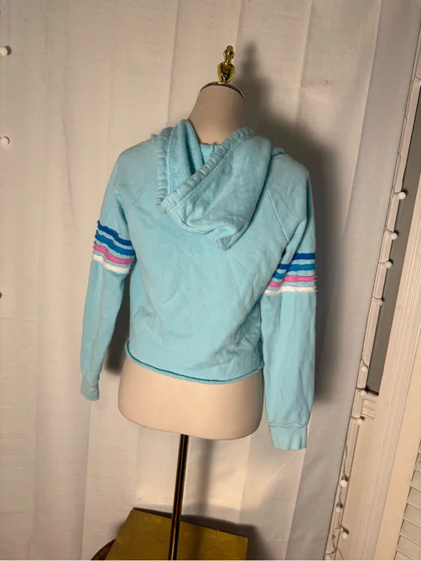 Varsity Spirit XS Blue Cropped Hoodie Raw Hem Cheer Sweatshirt Striped - Image 2
