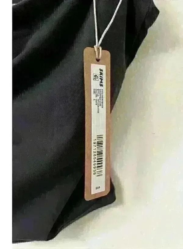 SKIMS Onyx Fits Everybody Crop Cami, Size Small New Sealed - Image 4