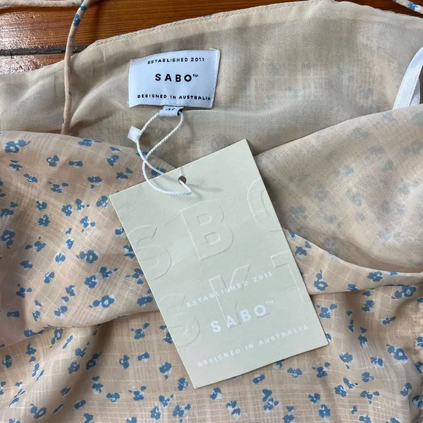 NWT Sabo Skirt Side Cut-Out Bluebell Nara Mini Dress ~ Size Medium 💛🍄 - Image 9