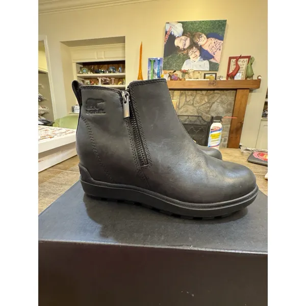 SOREL Evie II Zip Waterproof Bootie Black Size 7 - Image 3
