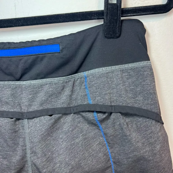Lululemon 3" Speed Up Shorts Heathered Black / Black / Lakeside Blue Pocket Sz 4 - Image 10
