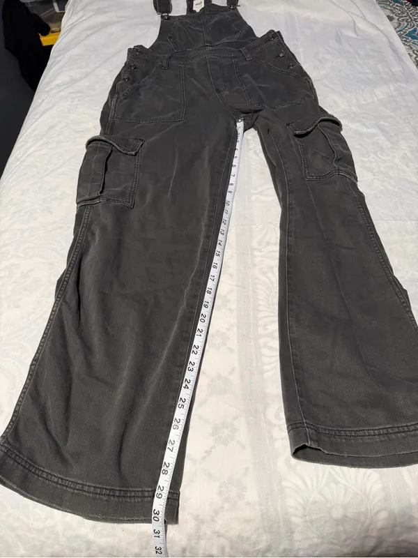 aerie baggy gray Cargo Denim Overalls wide leg size M - Image 13