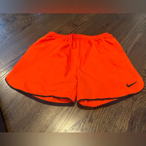 Nike dri/fit slim fit Vibrant Orange Sports Shorts - Image 2