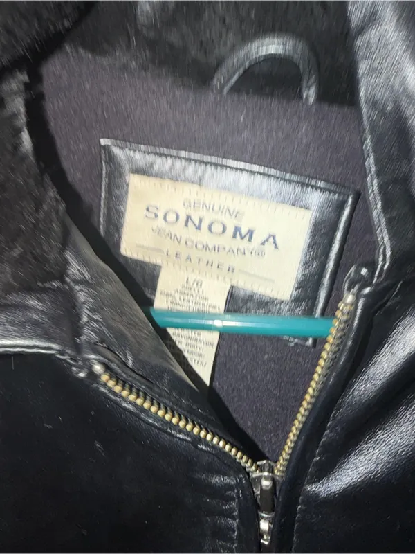 Sonoma Black Fuzzy Hooded Leather Jacket Size Large - Image 2