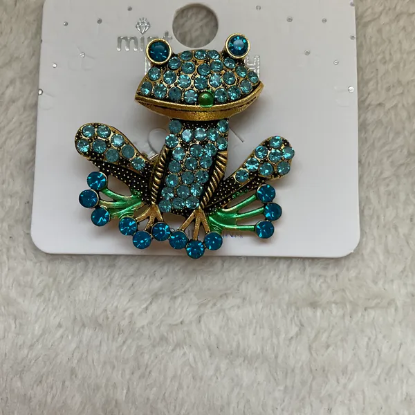 Rhinestone Frog Monet Green Leaping Gold Tone Brooch Pin - Image 2