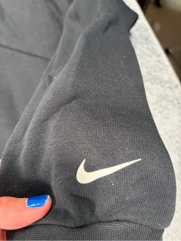 Nike Black Cropped Crewneck Sweatshirt logo medium - Image 5