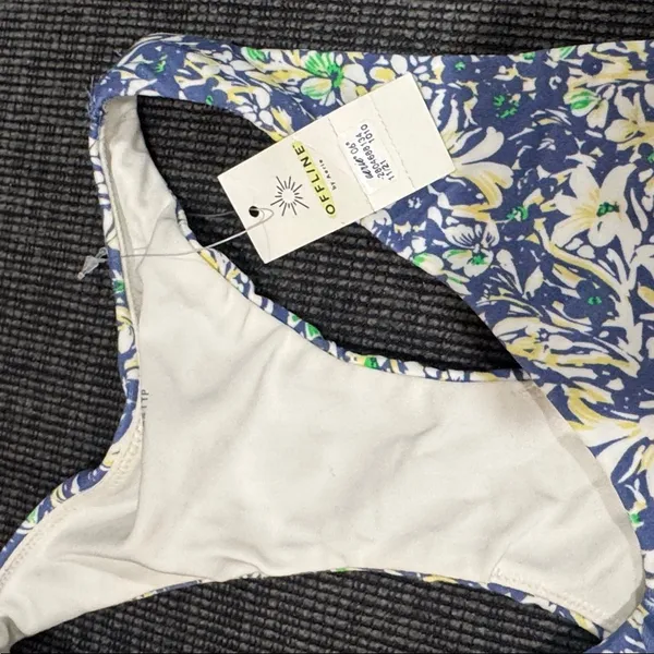 🩵Aerie workout tank with built in bra - Image 4