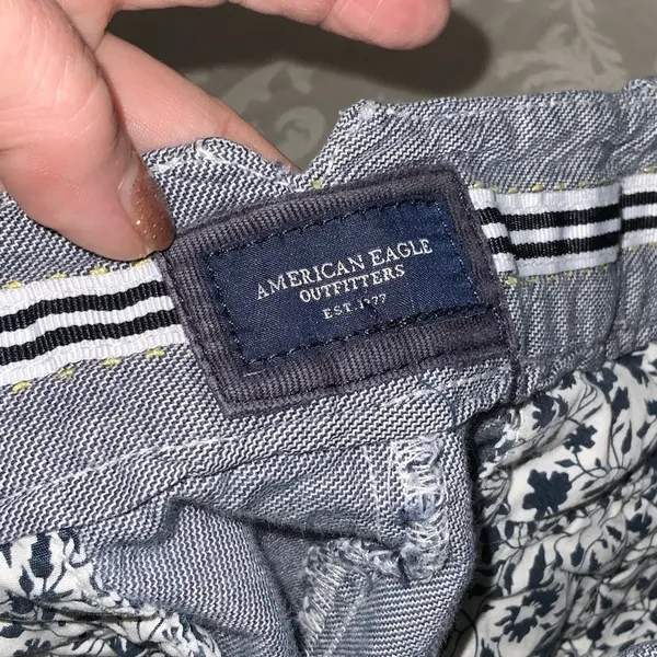 American Eagle Blue Cotton Mid Rise Shorts Size 2 - Image 12