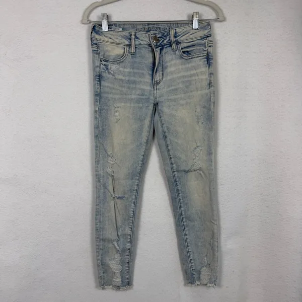 American Eagle Jegging Crop Womens 4 Short Distressed Raw Hem Light Wash Blue - Image 2