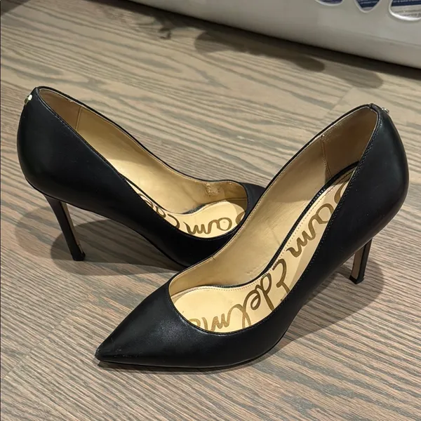 Sam Edelman Black Leather Pointed-Toe Heels - Image 3
