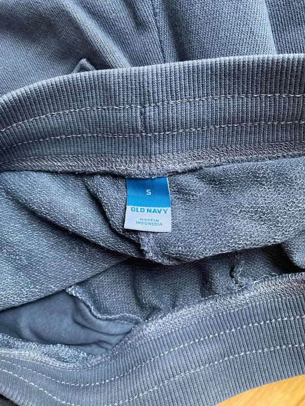 Old Navy Boyfriend Shorts - Image 3