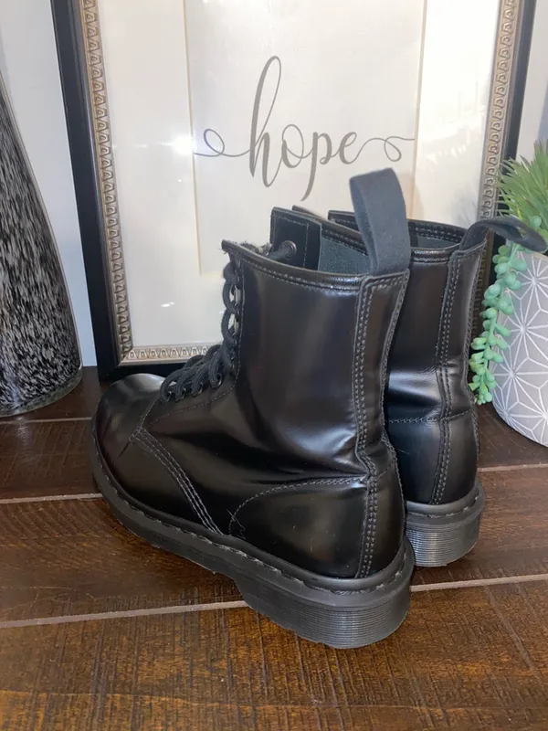 Dr. Martens The Original 1460 All Black Mono Smooth Leather Combat Boots Size 7 - Image 6
