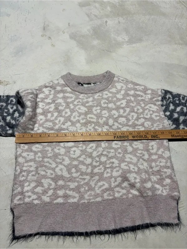 All saints leya crewneck sweater leopard print small - Image 3