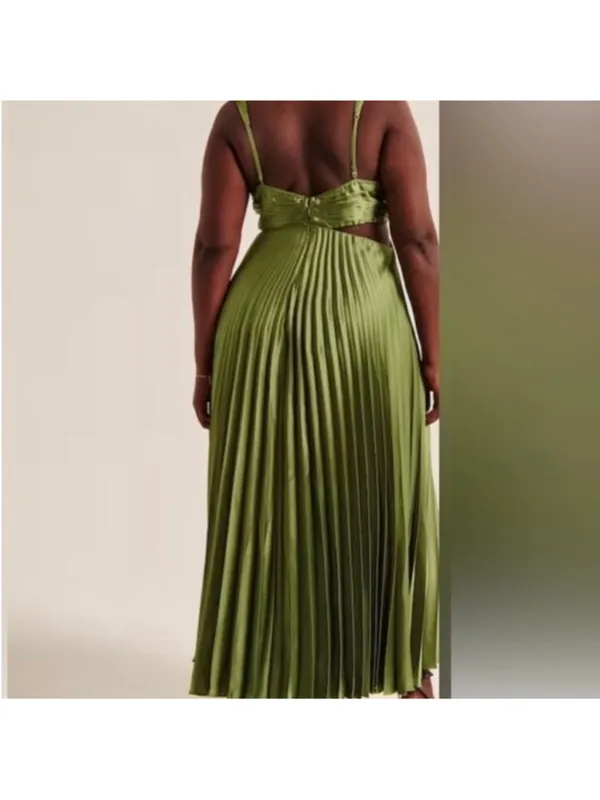Sincerely Jules Olive Green Satin Pleated Cutout Maxi Dress Size Small - Image 3