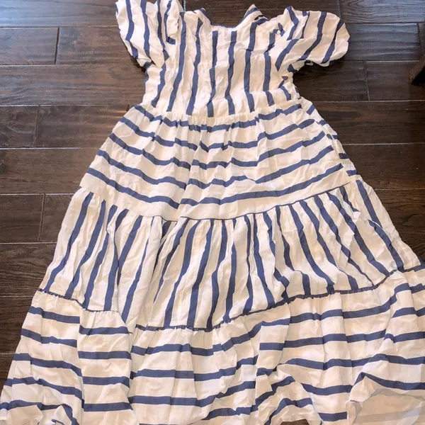 Entro striped maxi dress size small - Image 8