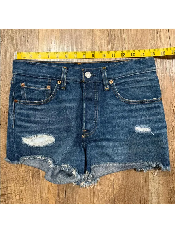 Levi’s 501 Denim Shorts Dark Wash Size 26 - Image 2