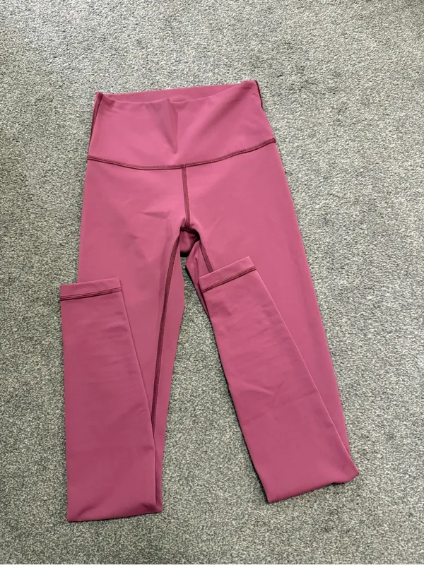 Lululemon Pink High Rise Leggings Full Length 28” size 4 - Image 2