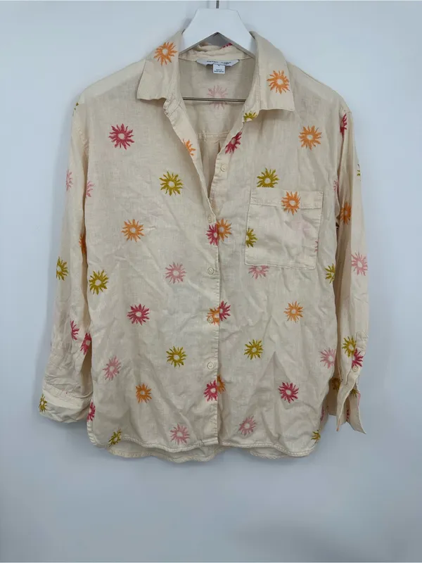 Old Navy The Boyfriend Shirt Sun Celestial Button Up Size Medium Linen Blend - Image 10